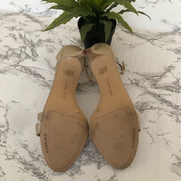 Gianna Bini Shaylinn Sandgold Strappy Glittery Heels Size 9.5 - Picture 11 of 13